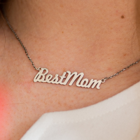 Neves nyaklánc tervező